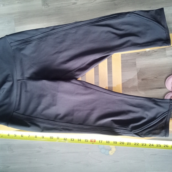 Black Athletic Leggings - Picture 4 of 4